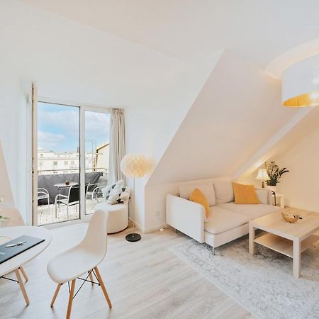 Bliss Place - Serviced Apartment - Arbeitsplatz, Zentral, Kueche, Waschmaschine, Smarttv Magdeburg Bagian luar foto