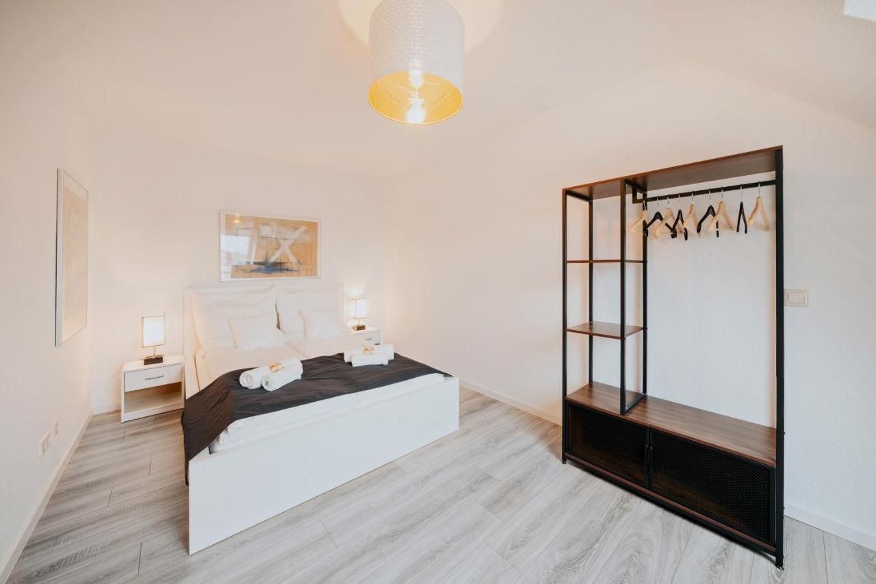 Bliss Place - Serviced Apartment - Arbeitsplatz, Zentral, Kueche, Waschmaschine, Smarttv Magdeburg Bagian luar foto