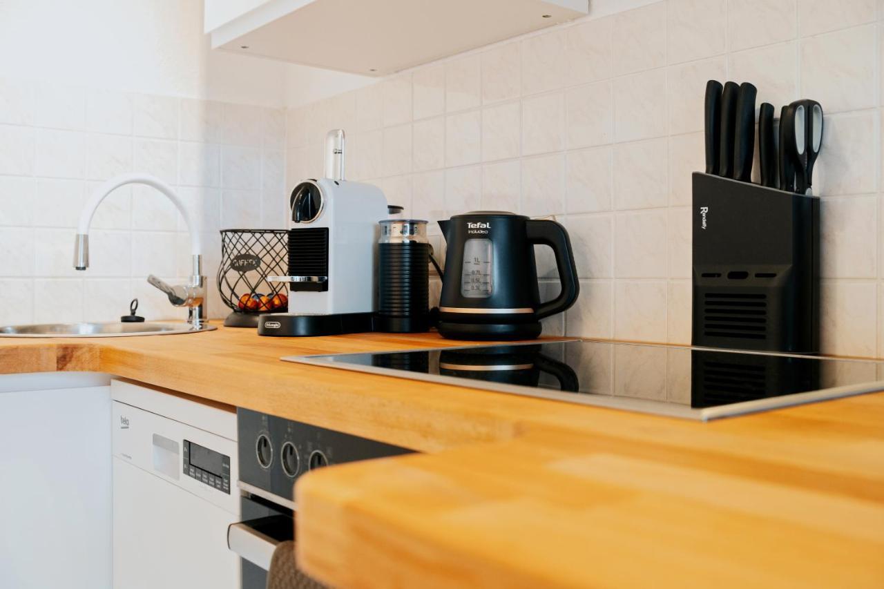 Bliss Place - Serviced Apartment - Arbeitsplatz, Zentral, Kueche, Waschmaschine, Smarttv Magdeburg Bagian luar foto